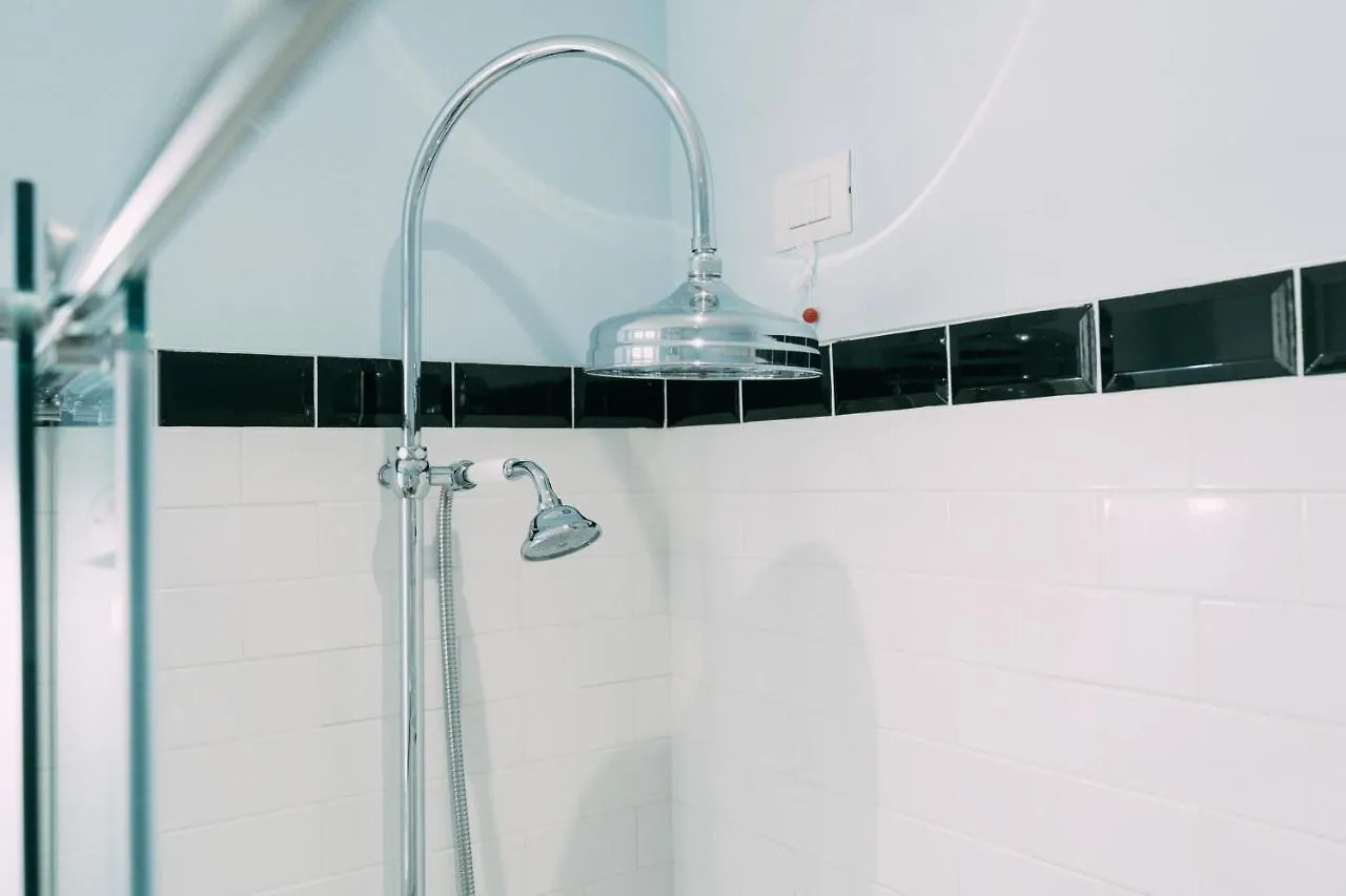 Flat 11 - Holiday Premium Apartment Werona 0*,  Włochy